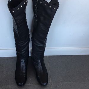 Stuart Weitzman Black wedge boots, size 7
